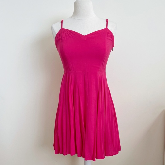 Aritzia Dresses & Skirts - 🚫HOLD🚫Aritzia Talula Dress